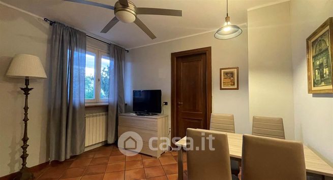 Appartamento in residenziale in Strada Levante di Castello 21 -22
