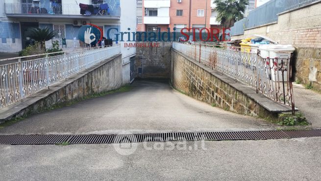 Garage/posto auto in residenziale in Via Vicinale Croce di Piperno