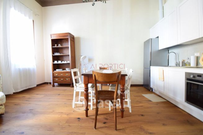 Appartamento in residenziale in Via Enrico Caterino Davila