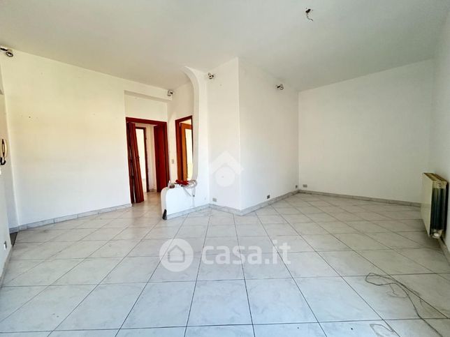 Appartamento in residenziale in Piazzetta Linosa 9