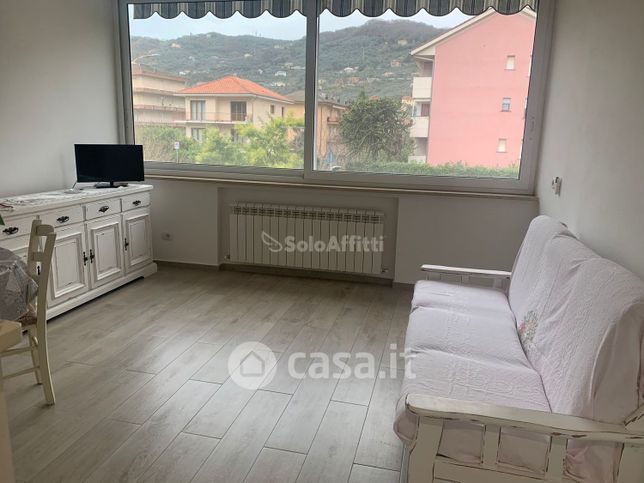 Appartamento in residenziale in Via XXV Aprile