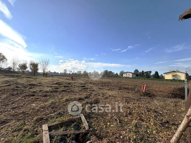 Terreno edificabile in residenziale in Via Cognaro