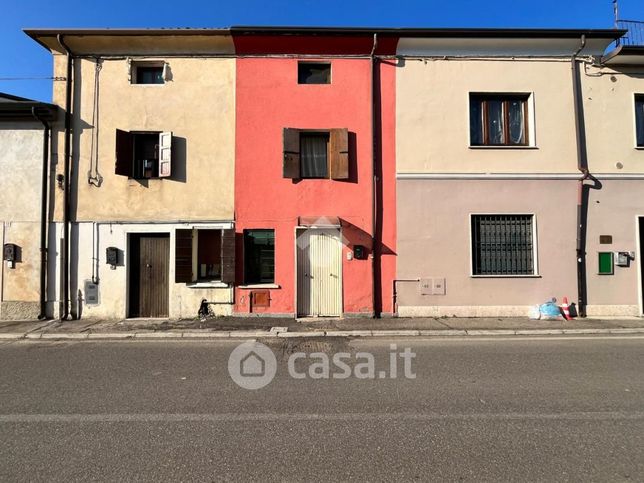 Casa bi/trifamiliare in residenziale in Via Fortunato Bonetti 8