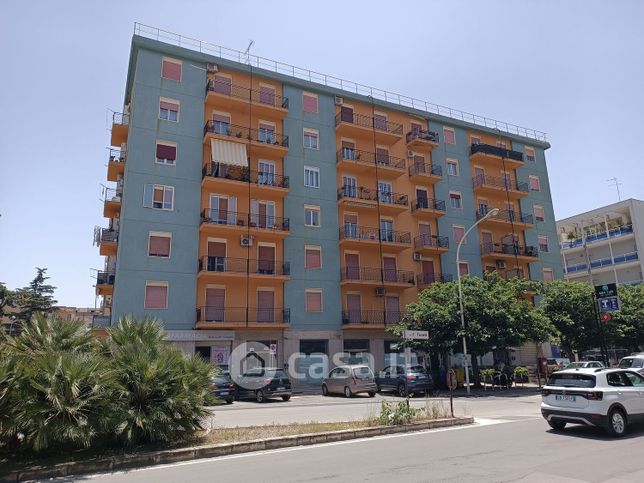 Appartamento in residenziale in Via F. Turati 114