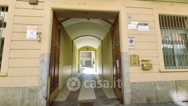 Box/posto auto in residenziale in Via Eusebio Bava 36
