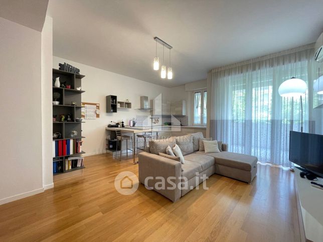 Appartamento in residenziale in Viale Cavour