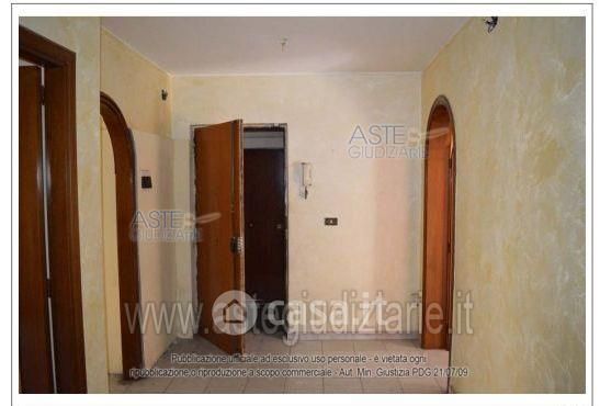 Appartamento in residenziale in Via Iuvara 64 -66