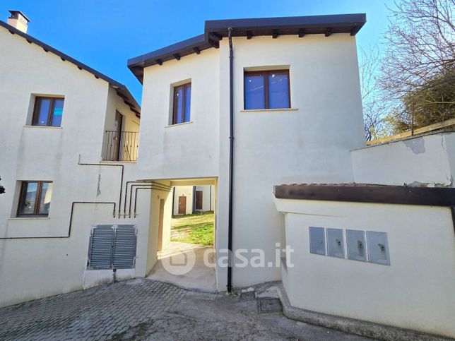 Appartamento in residenziale in Via San Michele
