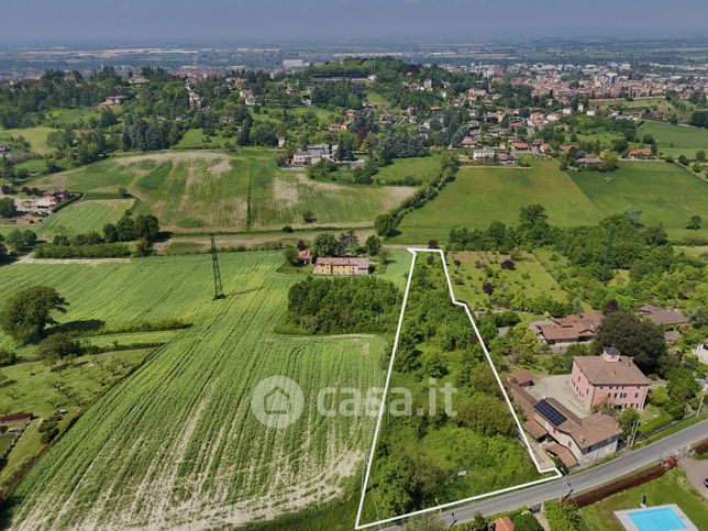 Terreno edificabile in residenziale in Via Emilia 54