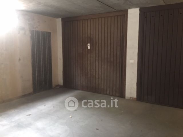 Garage/posto auto in residenziale in 