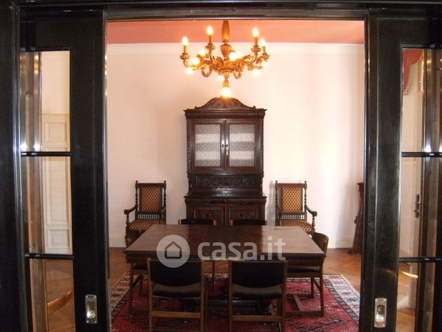 Appartamento in residenziale in Via Cavour 37