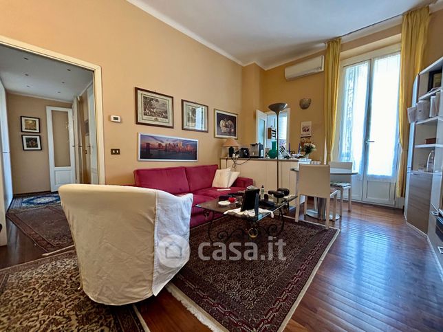 Appartamento in residenziale in Via Legnone 69