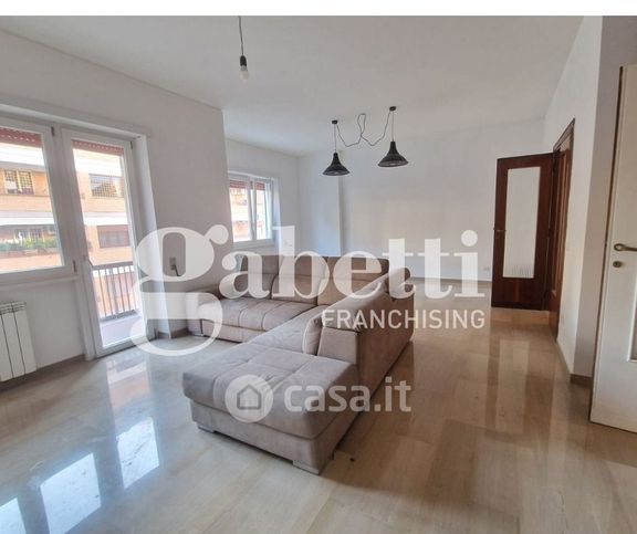 Appartamento in residenziale in Via Aristide Leonori
