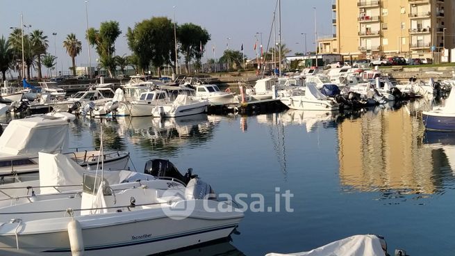 Appartamento in residenziale in Via Bent. Amilcare Nuvolone