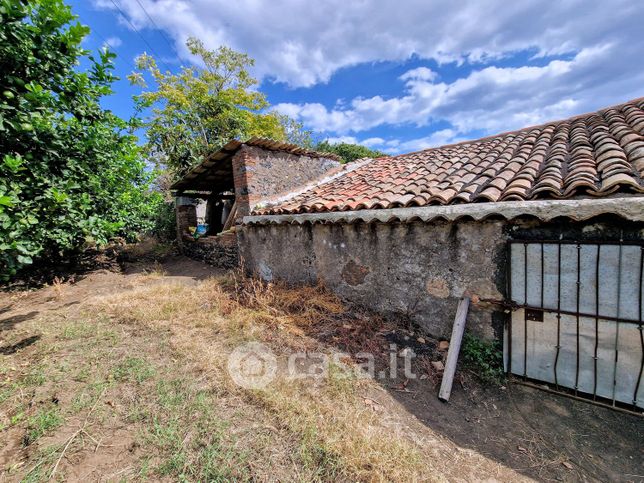 Terreno agricolo in commerciale in Via Sebastiano Lisi Sacerdote e Letterato