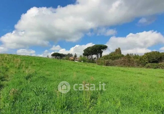 Terreno edificabile in residenziale in Strada E