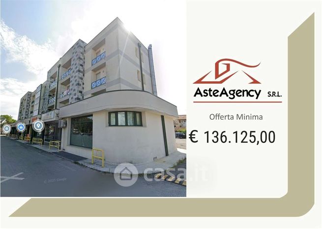 Ufficio in commerciale in Viale Repubblica 9
