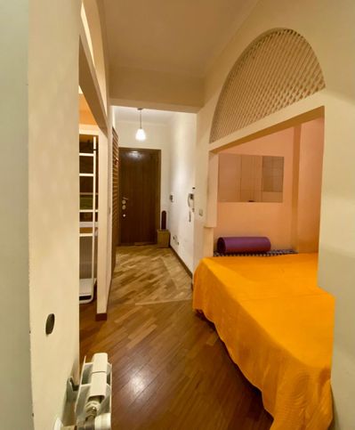 Appartamento in residenziale in Viale Cortina d'Ampezzo 199