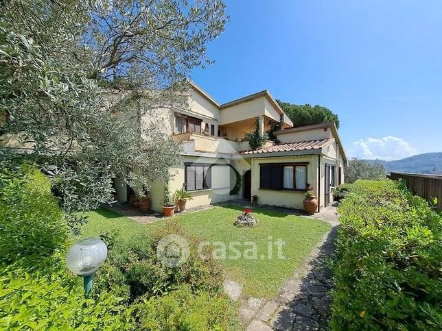 Appartamento in residenziale in Via Bolognese 238
