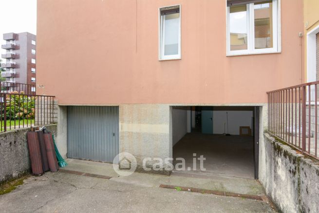 Appartamento in residenziale in Via F. Baracca 48