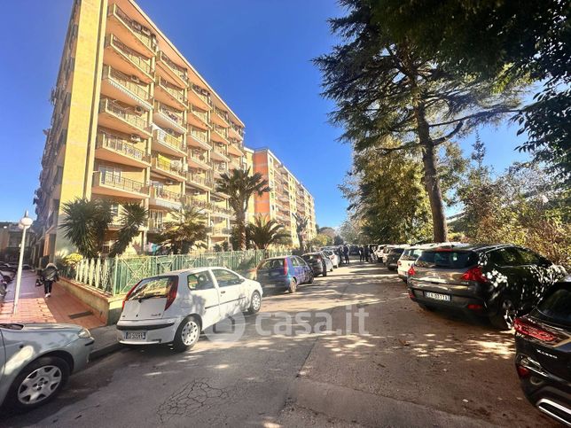 Appartamento in residenziale in Via Napoli 115
