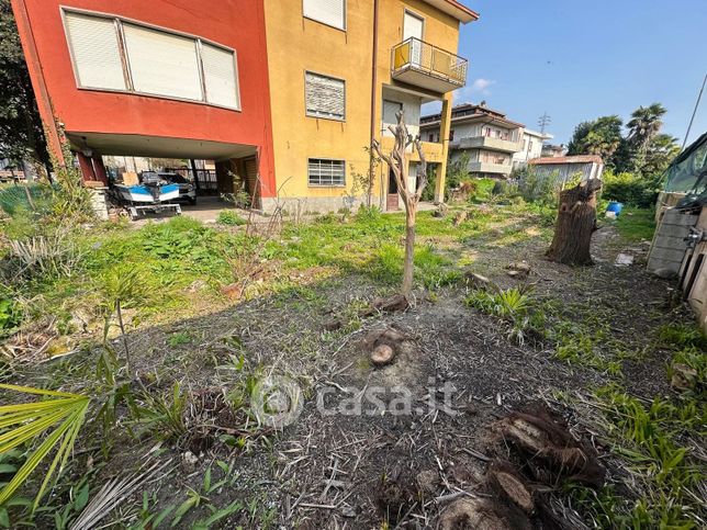 Appartamento in residenziale in Via Antonio Stoppani 17