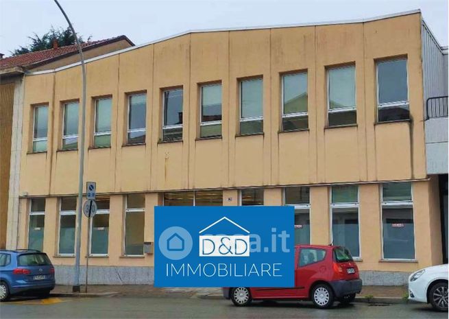 Ufficio in commerciale in Via Tripoli 31