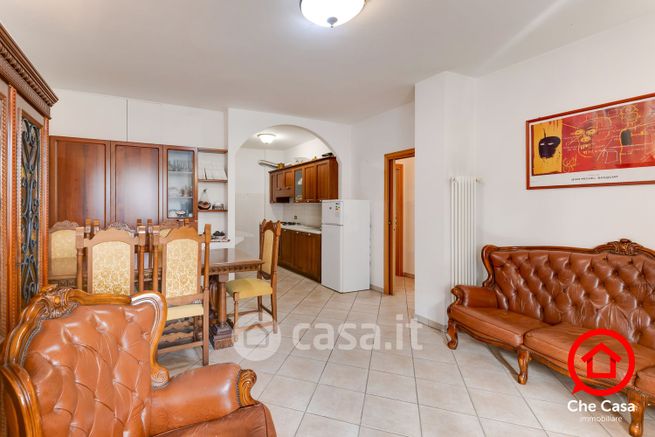 Appartamento in residenziale in Via Carlo Armellini 25
