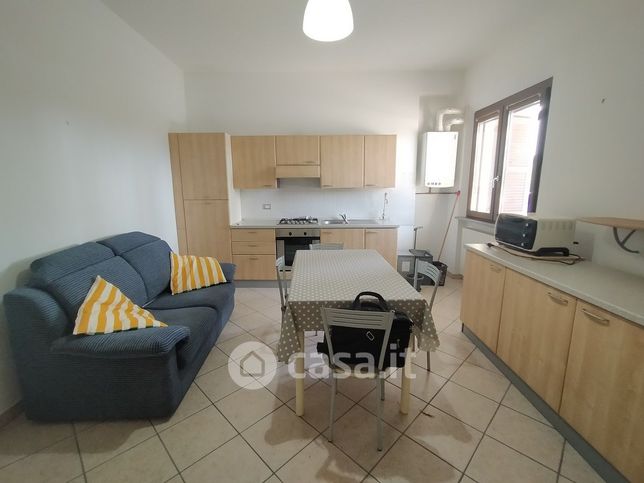 Appartamento in residenziale in Via Metauro