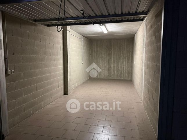 Box/posto auto in residenziale in Via Crimea 17