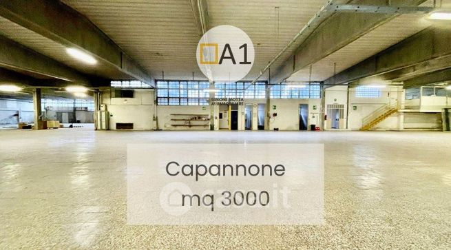 Capannone in commerciale in Via Privata Giulio Natta