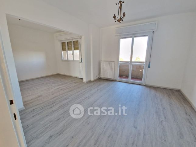 Appartamento in residenziale in Via B. Cellini 12