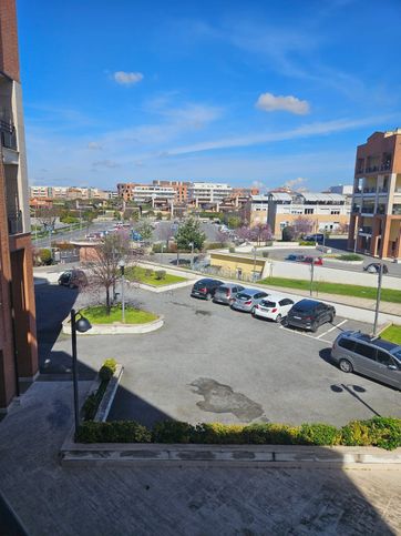 Appartamento in residenziale in Via Roberto Raviola