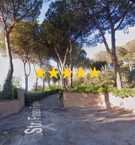 Villa in residenziale in Strada Fosso Fogliano