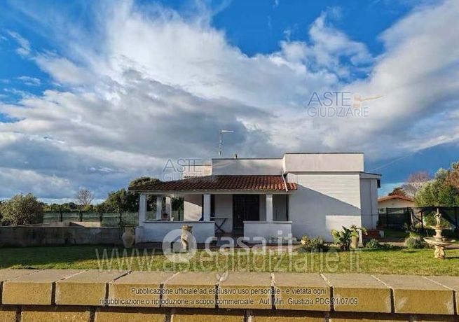 Appartamento in residenziale in Via Antares 4