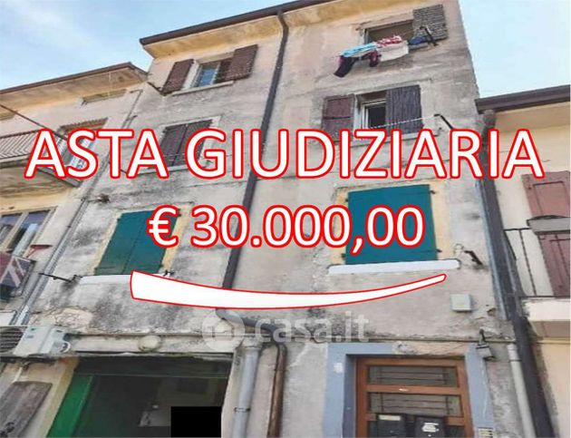 Appartamento in residenziale in Via Unità d'Italia 81