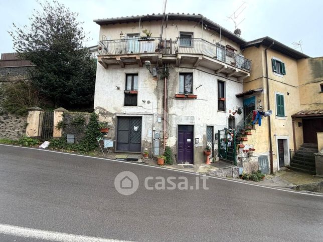 Appartamento in residenziale in Via del Colle 41
