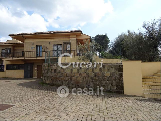 Appartamento in residenziale in Via Enrico Fermi