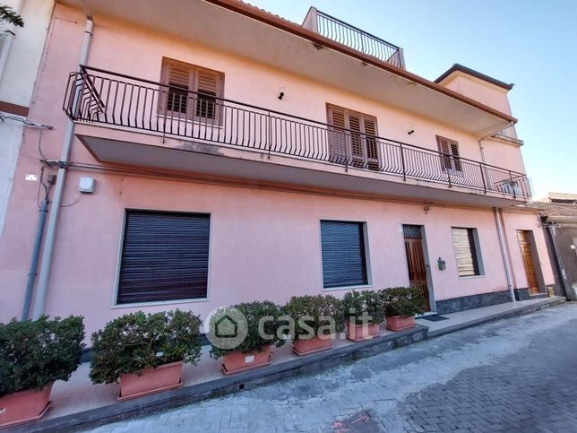 Appartamento in residenziale in Via Grotticelle 119