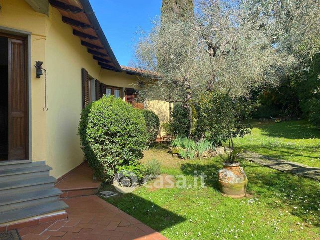 Villa in residenziale in Via di Santa Maria a Marignolle 30