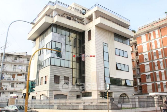 Ufficio in commerciale in Viale Ofanto 122