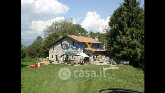 Villa in residenziale in Via 24 Maggio