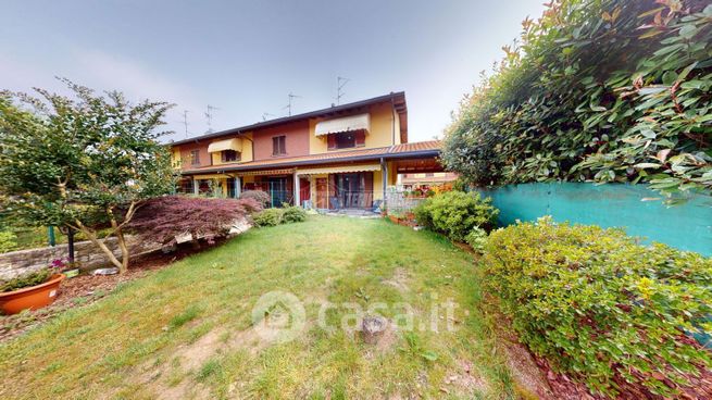 Villetta a schiera in residenziale in Via Giosuè Carducci 62