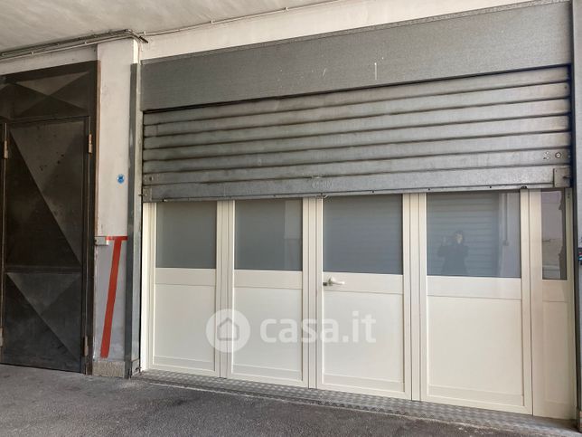 Garage/posto auto in residenziale in Via Aldo Moro