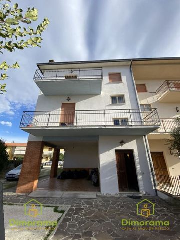 Appartamento in residenziale in Via Scafali 20