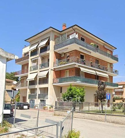 Appartamento in residenziale in Via San Valentino 2