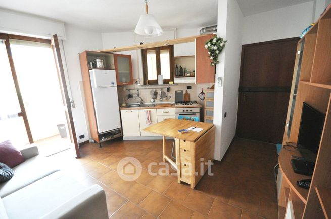 Appartamento in residenziale in Via Gozzano 3