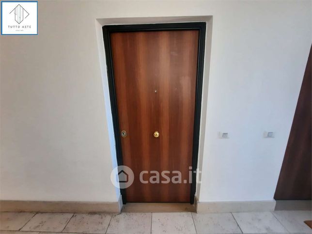 Appartamento in residenziale in Via Raffaello Liberti 71