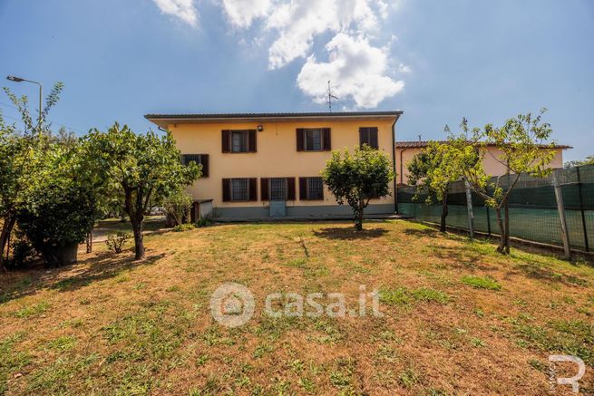 Rustico/casale in residenziale in Corte Paroli