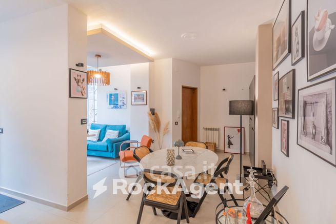 Appartamento in residenziale in Via Francesco Petrarca 141